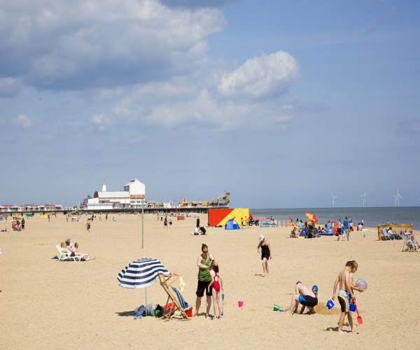 Great Yarmouth Central Beach(c)Norfolk Tourism)